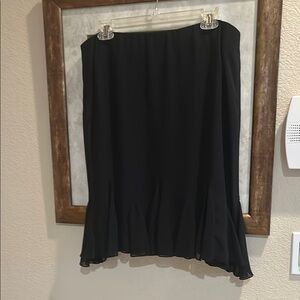 Elegant Black Women's Skirt